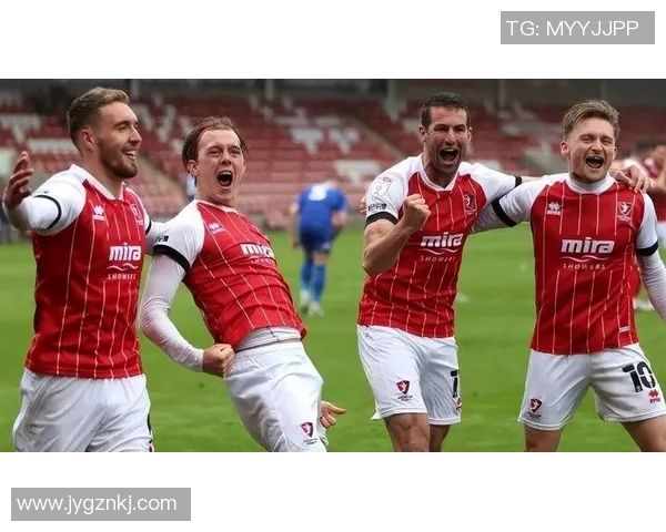 切尔滕汉姆与普利茅斯精彩对决直播全程回顾与分析