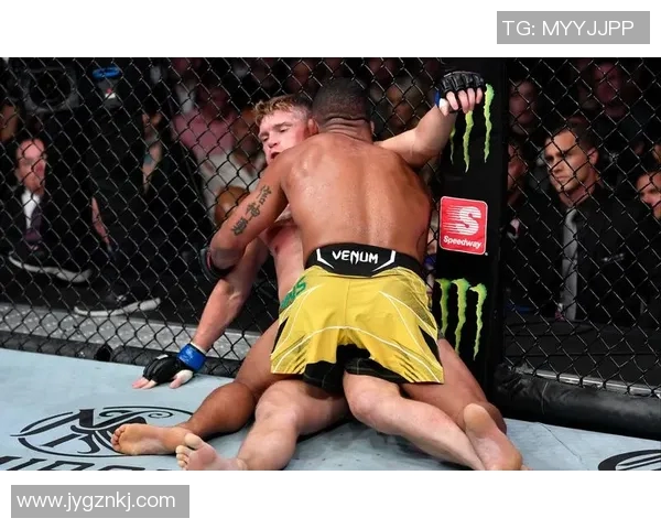 吉尔伯特狮子对决莫鲁普尔流浪精彩赛事回顾与分析